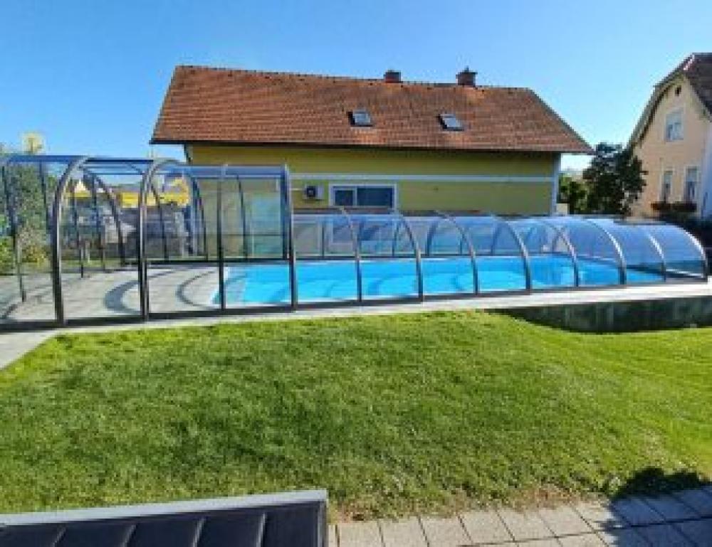 Poolüberdachung Miami Star, hohe Ausführung